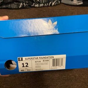 Adidas superstar